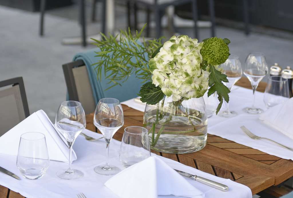 Tiffany Hotel Geneva Restaurant photo